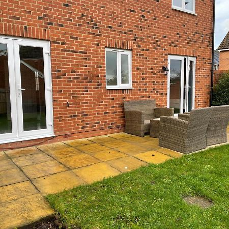 Stunning Large Detached Gloucester, 4 Beds, 3 Bedroom, 2 Bathroom Property, Nr Chelt, The Docks And Quays Sleeps 6 외부 사진