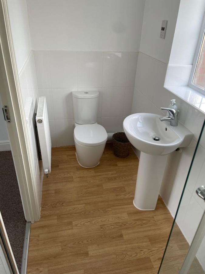 Stunning Large Detached Gloucester, 4 Beds, 3 Bedroom, 2 Bathroom Property, Nr Chelt, The Docks And Quays Sleeps 6 외부 사진