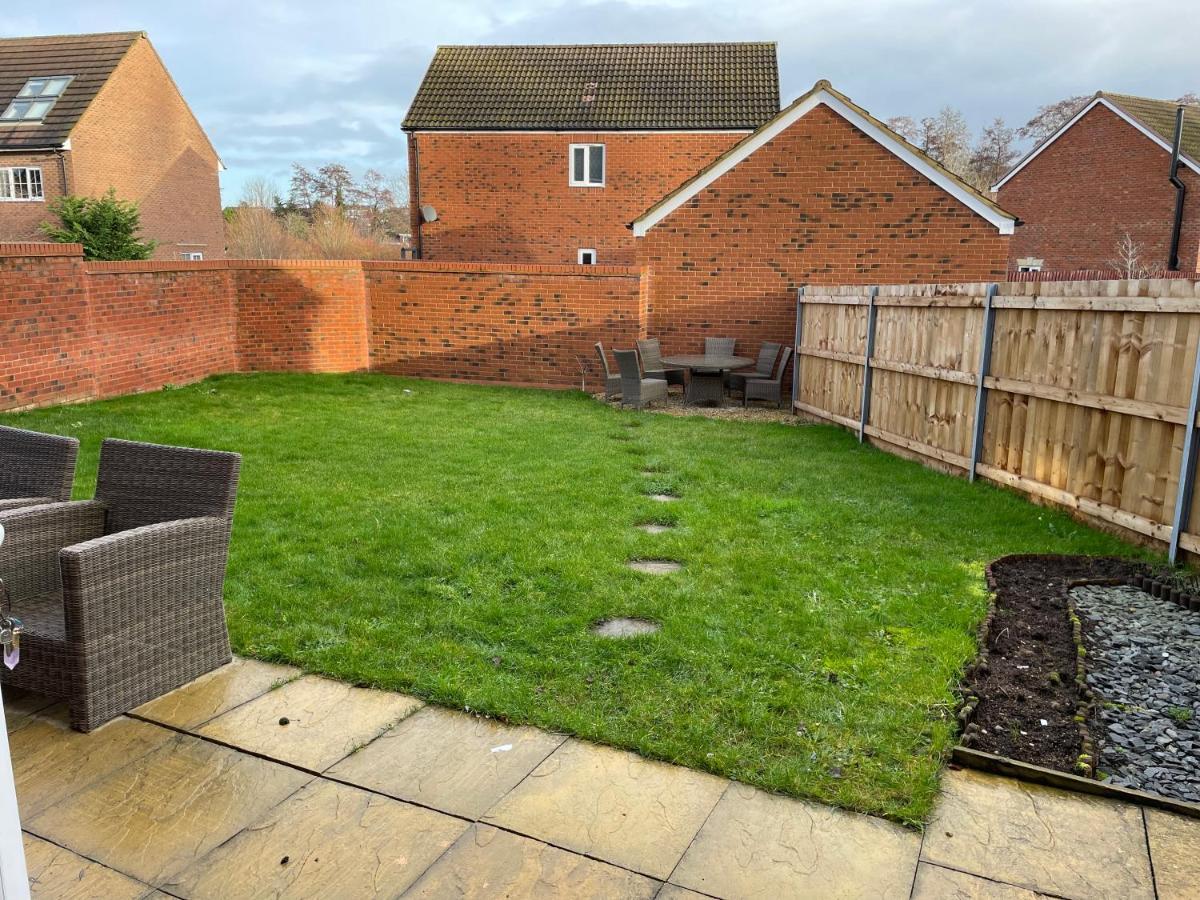 Stunning Large Detached Gloucester, 4 Beds, 3 Bedroom, 2 Bathroom Property, Nr Chelt, The Docks And Quays Sleeps 6 외부 사진