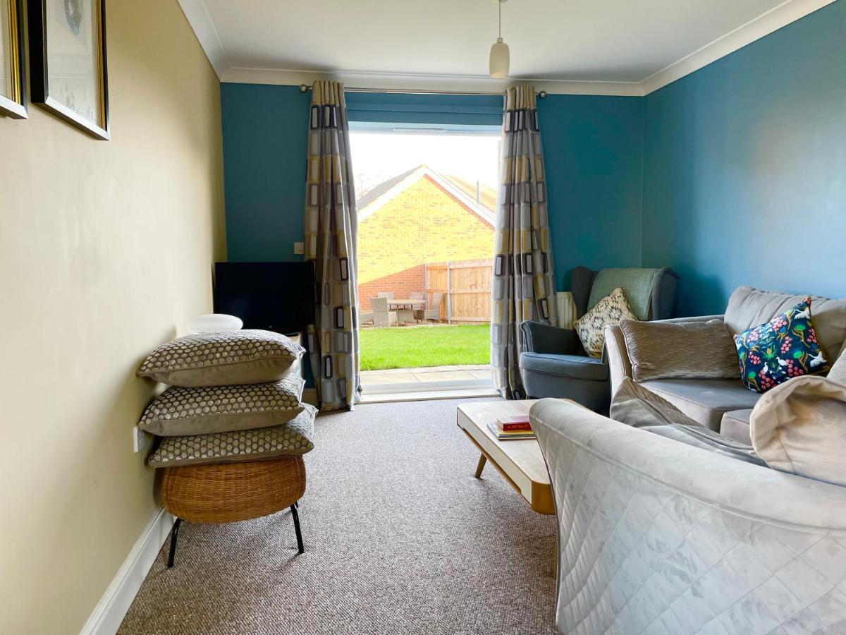 Stunning Large Detached Gloucester, 4 Beds, 3 Bedroom, 2 Bathroom Property, Nr Chelt, The Docks And Quays Sleeps 6 외부 사진